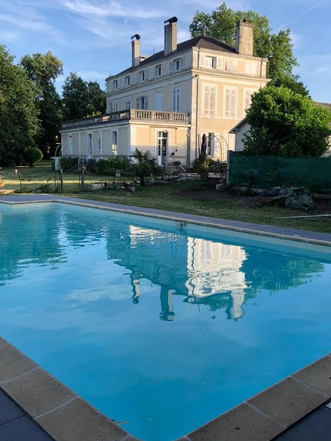 La Maison Au Cedre Marsac-sur-l'Isle Exterior photo
